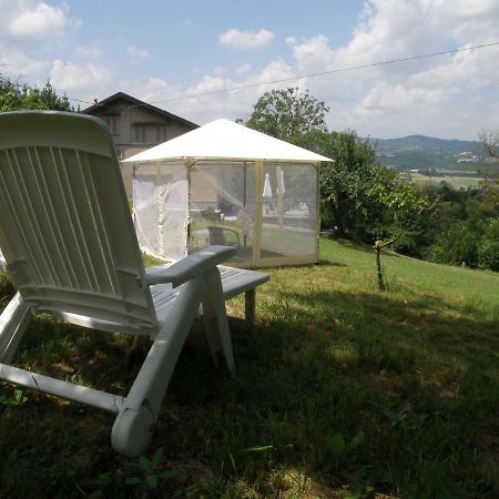 Bed and Breakfast Cascina Luvot à Melazzo Extérieur photo