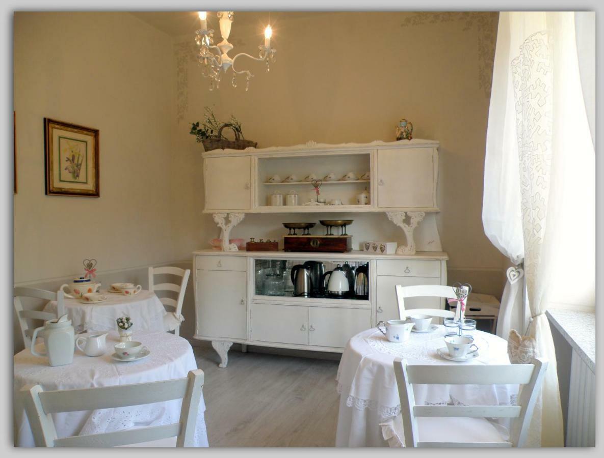 Bed and Breakfast Cascina Luvot à Melazzo Extérieur photo